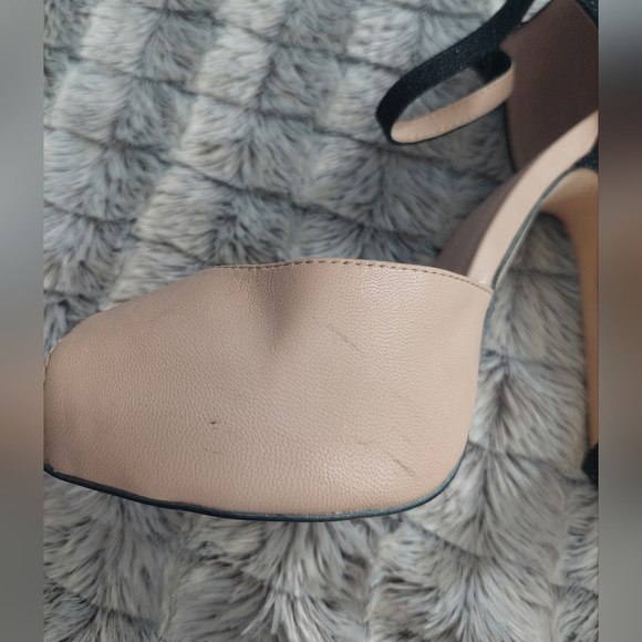 BCBGeneration open toe heels size 10 - Picture 4 of 11